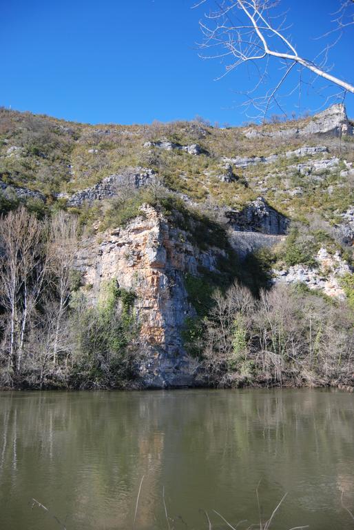 Mas De Garrigue Bed & Breakfast Calvignac Dış mekan fotoğraf