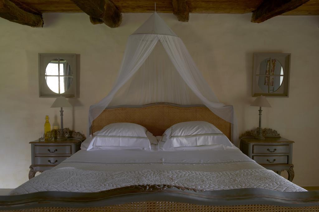 Mas De Garrigue Bed & Breakfast Calvignac Oda fotoğraf