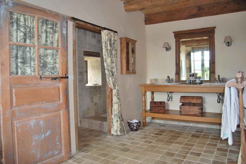 Mas De Garrigue Bed & Breakfast Calvignac Oda fotoğraf