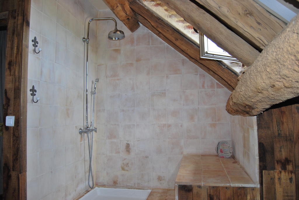 Mas De Garrigue Bed & Breakfast Calvignac Oda fotoğraf