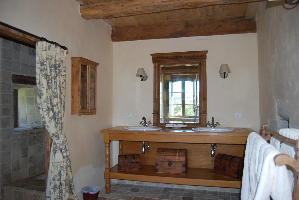 Mas De Garrigue Bed & Breakfast Calvignac Dış mekan fotoğraf